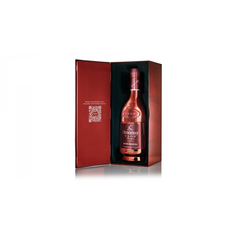 VSOP Edition Limitée By REFIK ANADOL Cognac HENNESSY