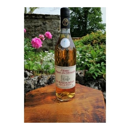 Old white Pineau des Charentes Veuve Baron & Fils